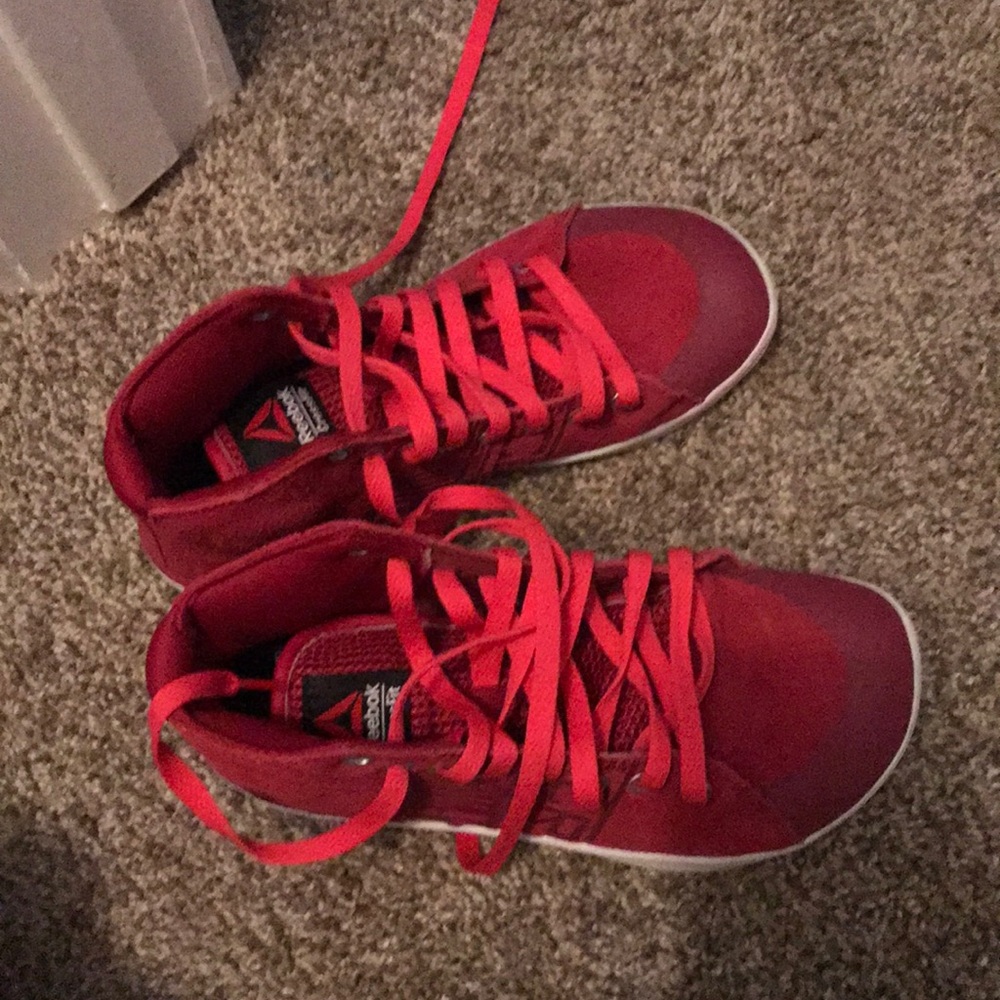 High tops , crossfit .. lifting shoes